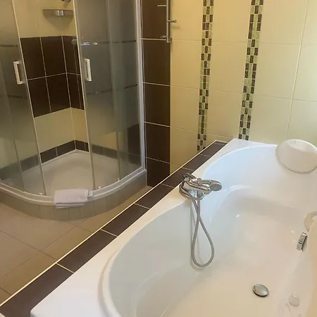 Πανσιόν U Jandu 3*